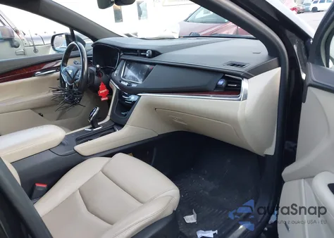 2019 Cadillac Xt5 Luxury from USA, damaged, VIN 1GYKNCRS4KZ111689